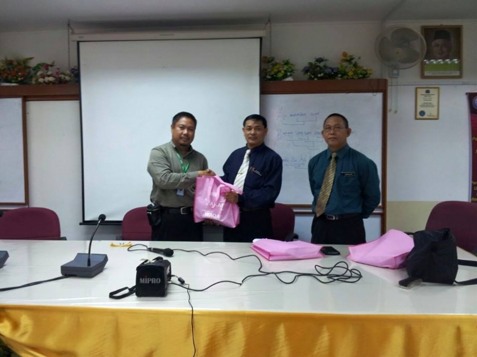 TAKLIMAT ZPG DI SMK KUBONG, LIMBANG : TABUNG BAITULMAL SARAWAK TAKLIMAT ZPG DI SMK KUBONG, LIMBANG : TABUNG BAITULMAL SARAWAK