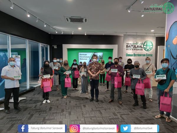 bantuan baitumal sarawak